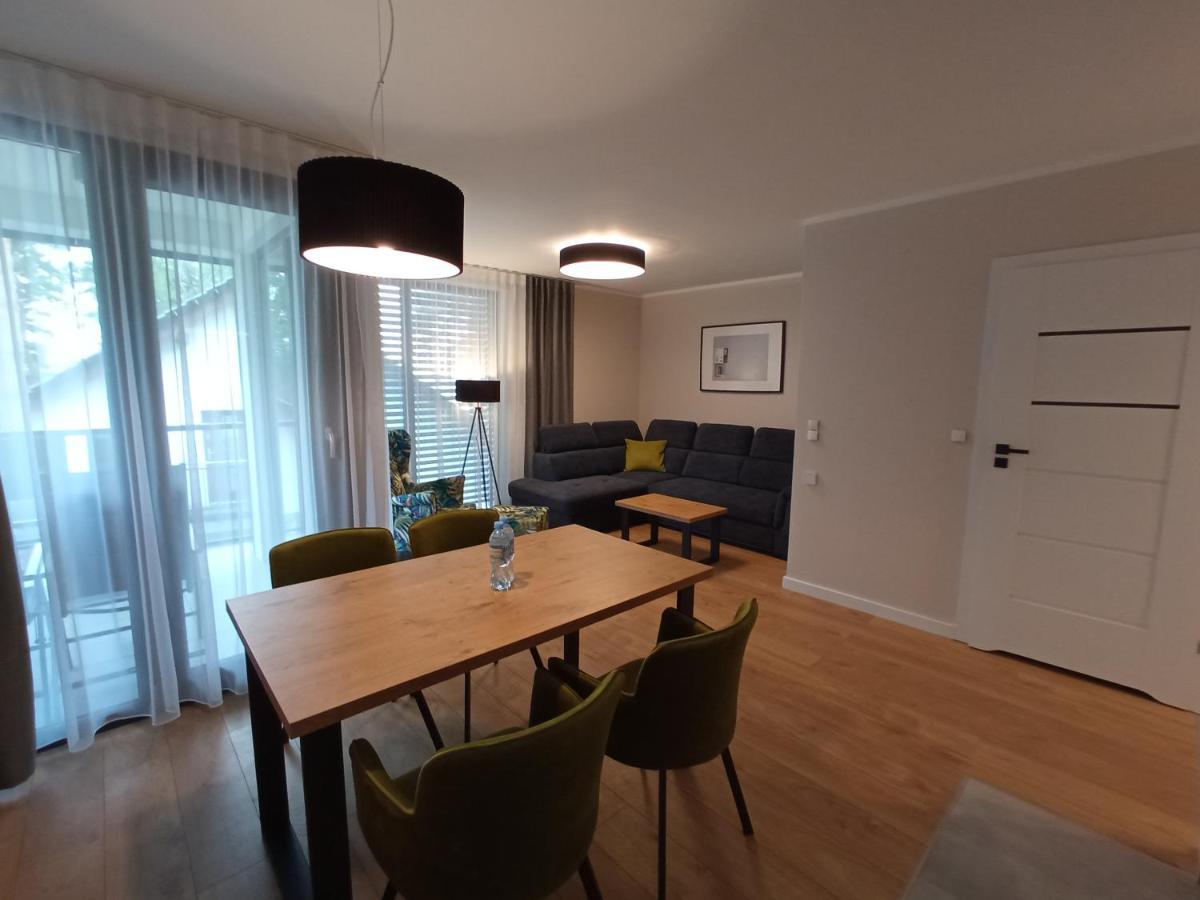 Apartamenty Woda I Las トゥラバ エクステリア 写真