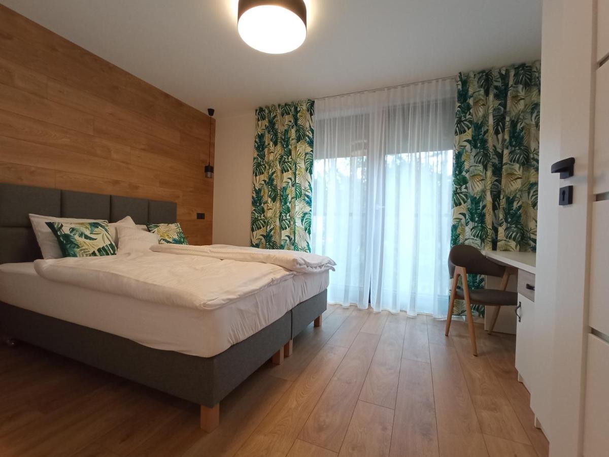 Apartamenty Woda I Las トゥラバ エクステリア 写真